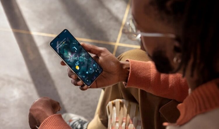 На новых смартфонах Google разблокировка по лицу безопаснее. Изображение: Google. Фото.