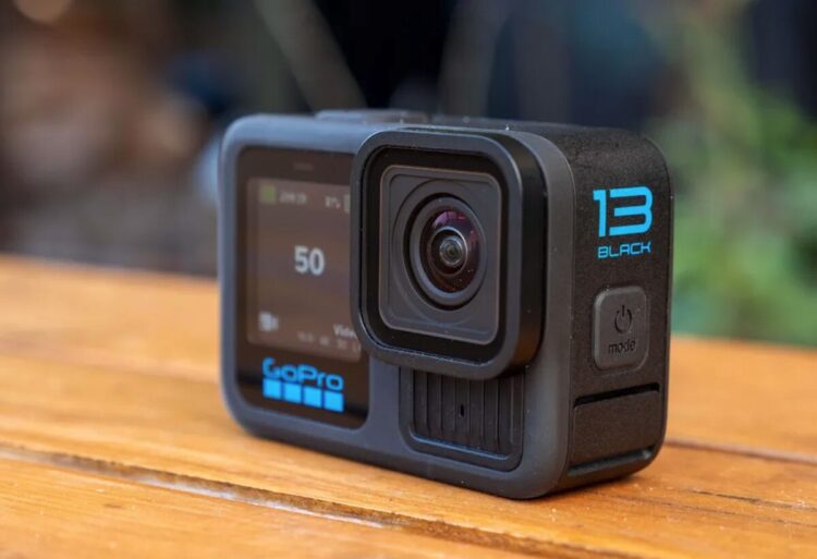 GoPro — имя нарицательное. Часто даже другие экшен камеры по привычке называют именно так. Изображение: CNET. Фото.