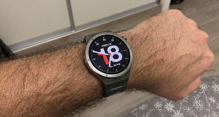Смотрим, какими получились новые часы OnePlus. Фото.
