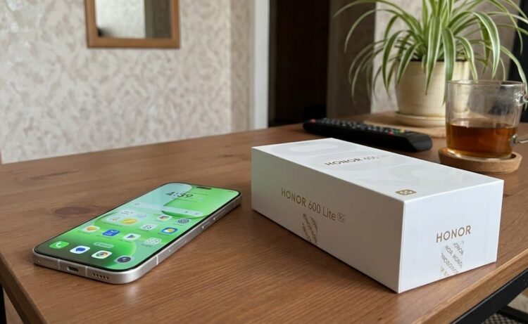 Топовый смартфон в металлическом корпусе. Фото.