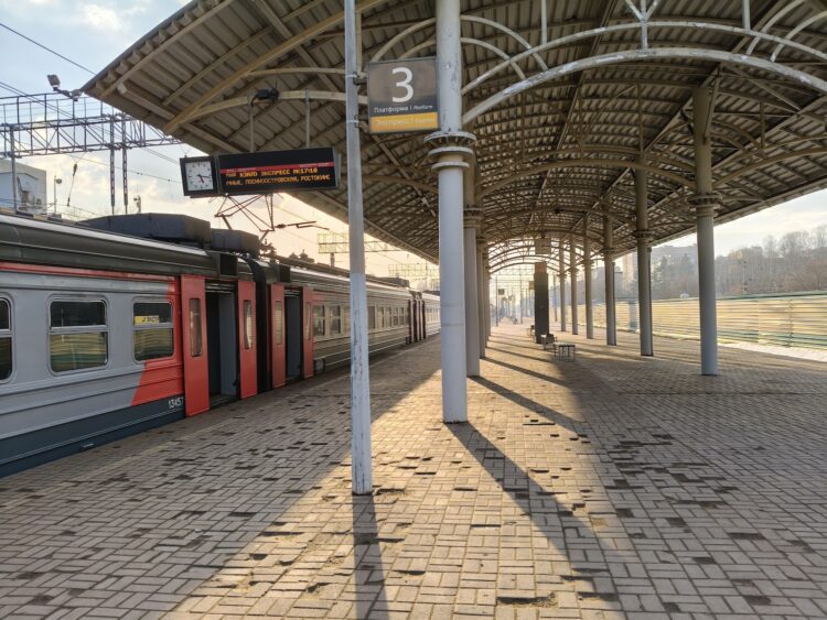 Смартфон, который работает 4 дня от одной зарядки. Обзор realme P4 Power 5G.. Как снимает камера realme P4 Power.. Фото.