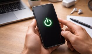 Учимся включать телефон и решать проблемы