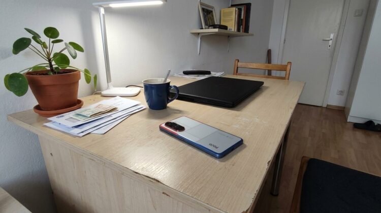 Пожалуй, лучший смартфон для родителей. Фото.