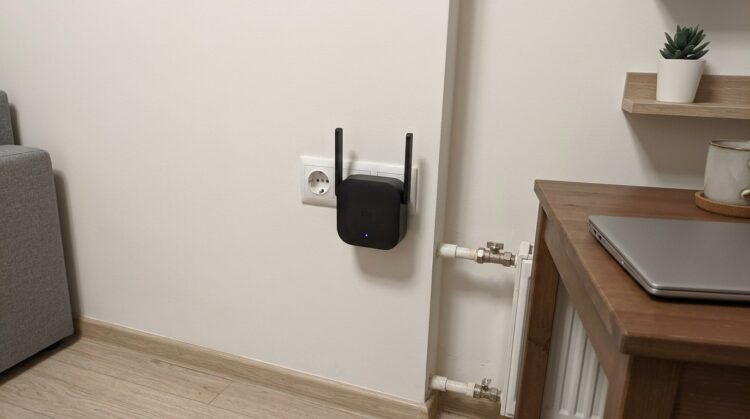 Отличный способ «дотянуть» сигнал до другой комнаты. Фото.