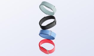 Гугл представила новейший фитнес-браслет, похожий на Mi Band 1 поколения