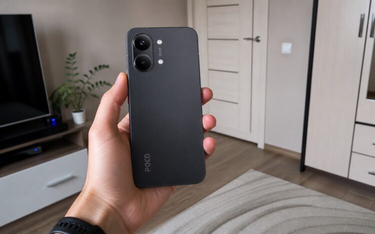 POCO X8 Pro Max еще мощнее. Фото.