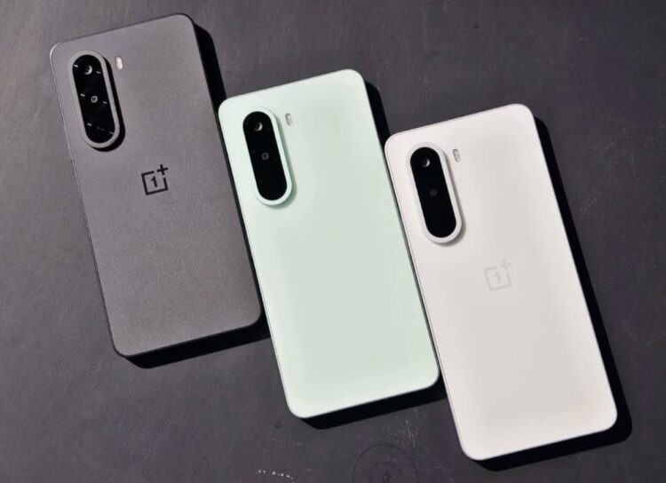 Базовый Turbo 6X очень похож на Samsung Galaxy. Фото.