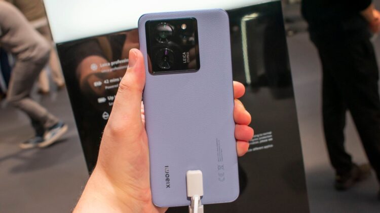 Некогда хитовый 13Т, вероятно, с трудом переживет Android 17. Фото.