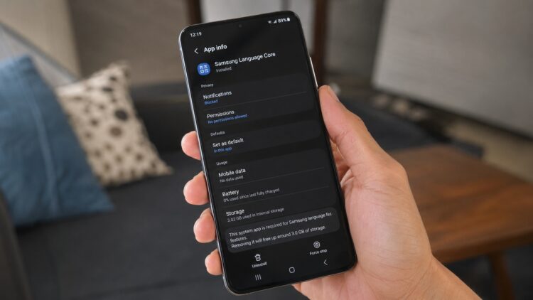Удалил скрытое системное приложение на Samsung — сразу освободил 3 ГБ. Попробуй так же! Удалил скрытое системное приложение на Samsung — сразу освободил 3 ГБ. Попробуй так же! Фото.