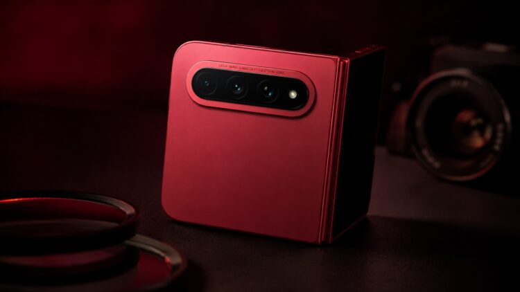 У Xiaomi 18 Fold будет бомбезная камера. Фото.