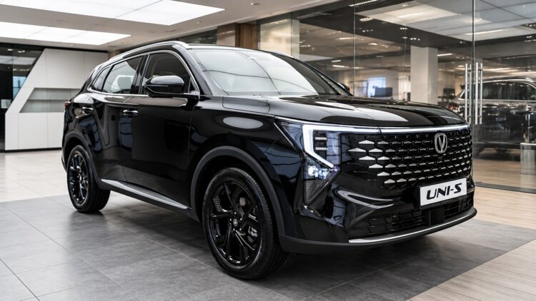 Чёрный Changan UNI-S