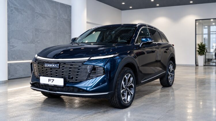 Тёмно-синий Haval F7