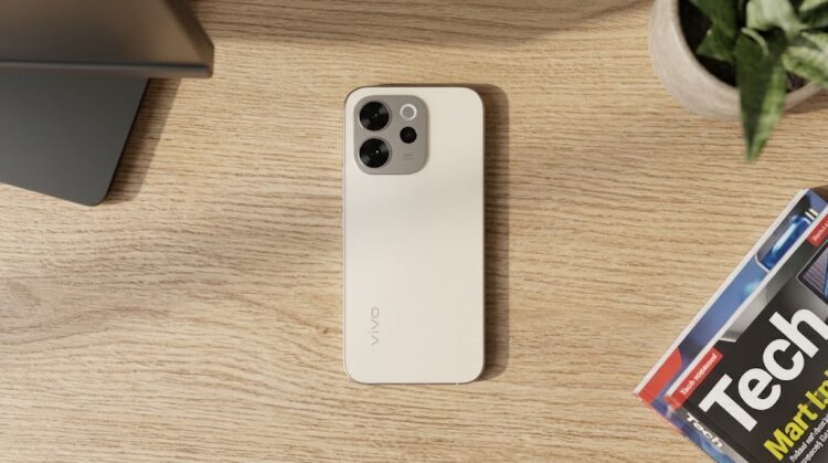 Недорогой камерофон vivo V70